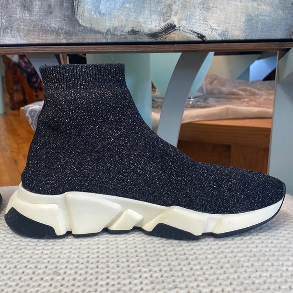 BALENCIAGA Speed Trainer 'Gold Metallic/Black' High-Top Sock Sneakers - Picture 4 of 16